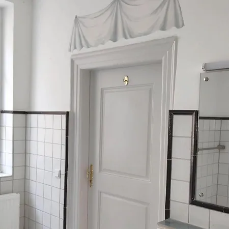 Epic Location Apartment Düsseldorf