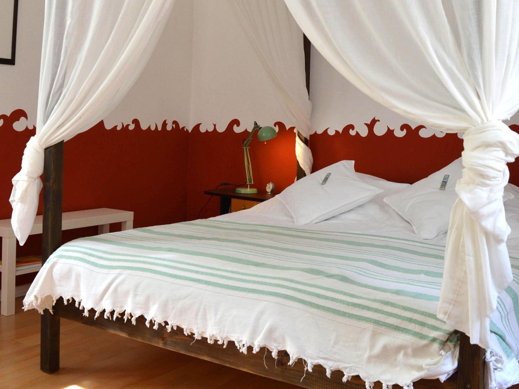 Epic Location Apartment Dusseldorf